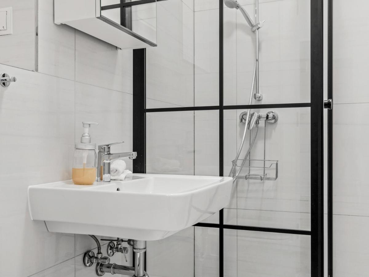 Sky9 Apartments District 6 Wien Ngoại thất bức ảnh