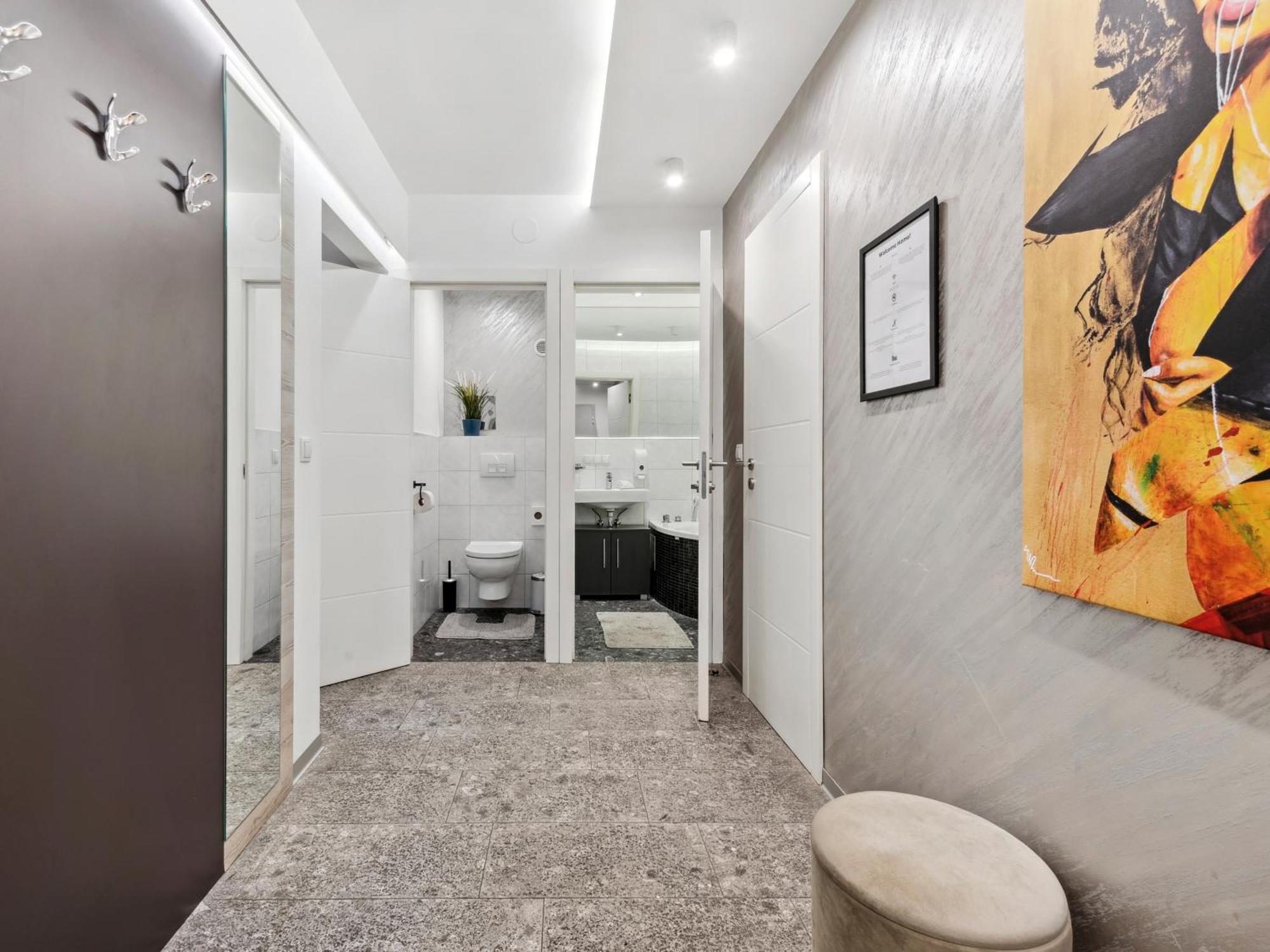 Sky9 Apartments District 6 Wien Ngoại thất bức ảnh